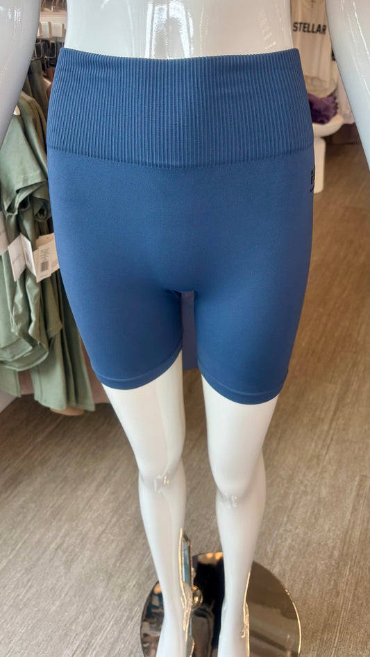 Restore Seamless 5 Bike Short - Vintage Indigo